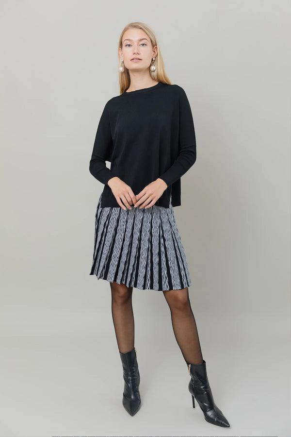 Montia Top Black
